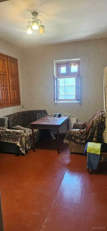 Satılır 4 otaqlı mənzil 96 m²