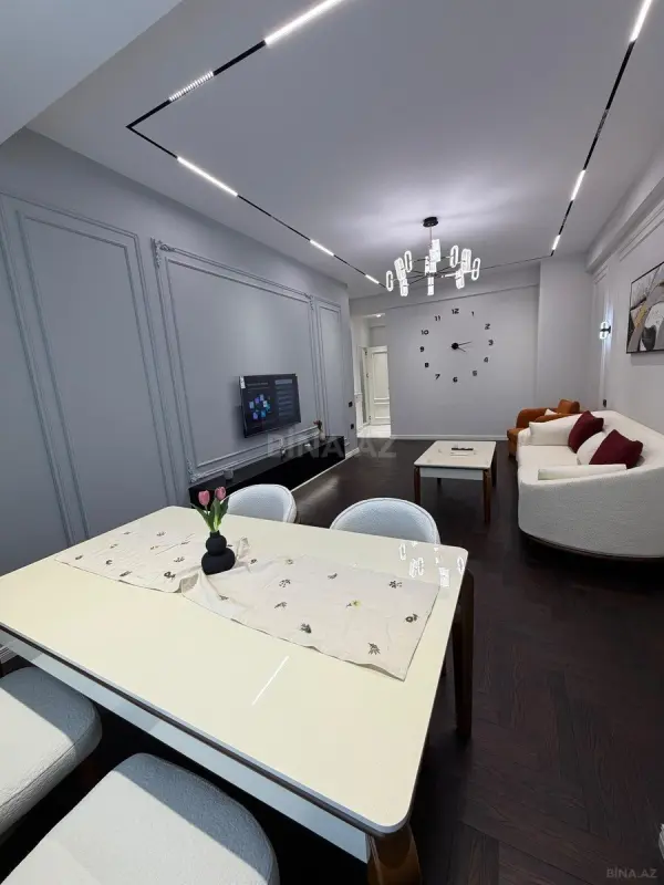 Satılır 2 otaqlı mənzil 70 m²
