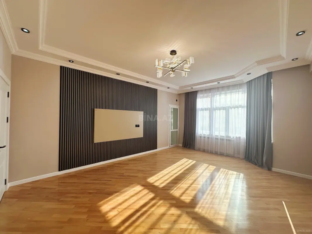 Satılır 2 otaqlı mənzil 68 m²