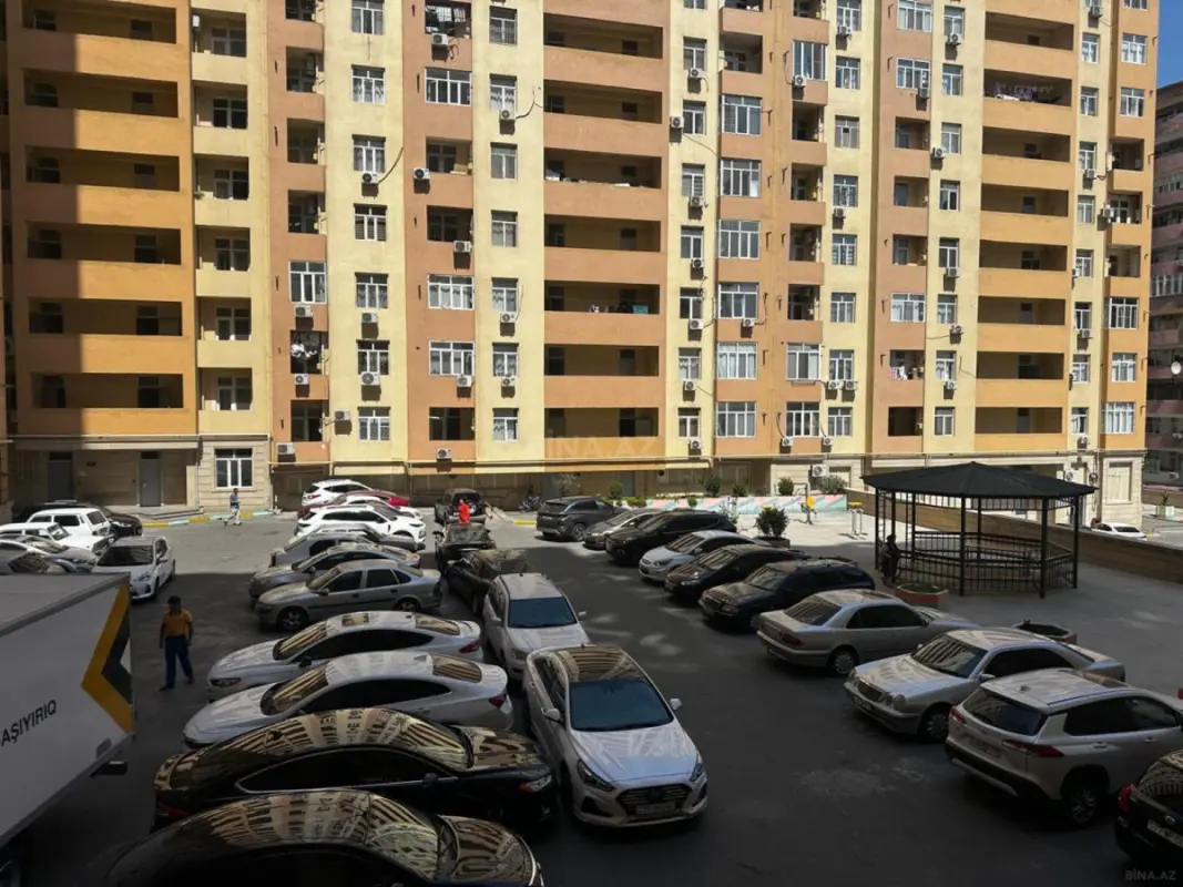 Satılır 3 otaqlı mənzil 59 m²