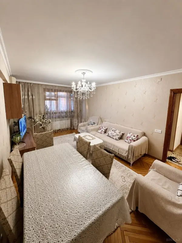 Satılır 3 otaqlı mənzil 86 m²