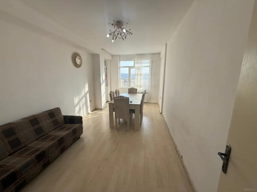 Satılır 3 otaqlı mənzil 83 m²