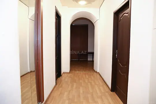 Kirayə verilir 5 otaqlı mənzil 156 m² — Bakı, Sahil qəs. 5 otaq 156.00 m²