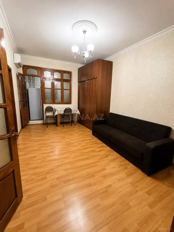 Satılır 2 otaqlı mənzil 45 m²