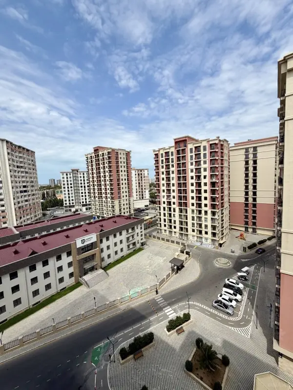 Satılır 2 otaqlı mənzil 65 m²