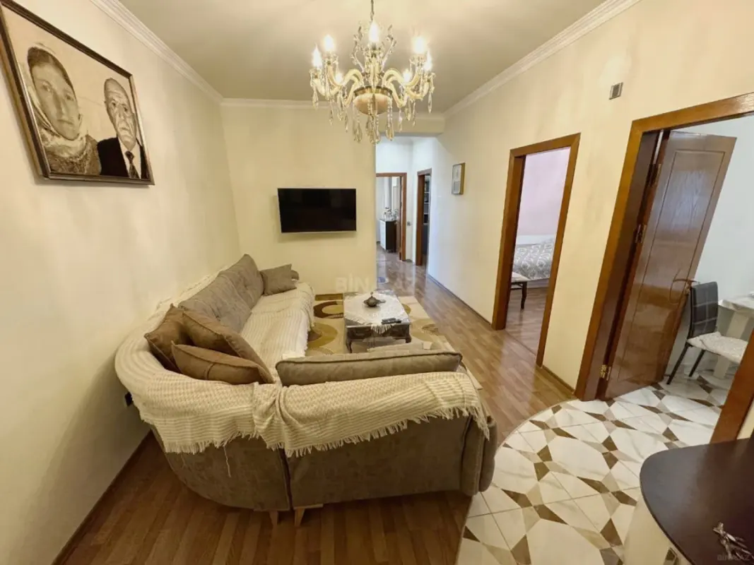 Satılır 3 otaqlı mənzil 100 m²