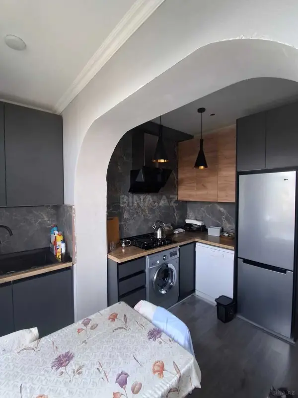 Satılır 2 otaqlı mənzil 66 m²