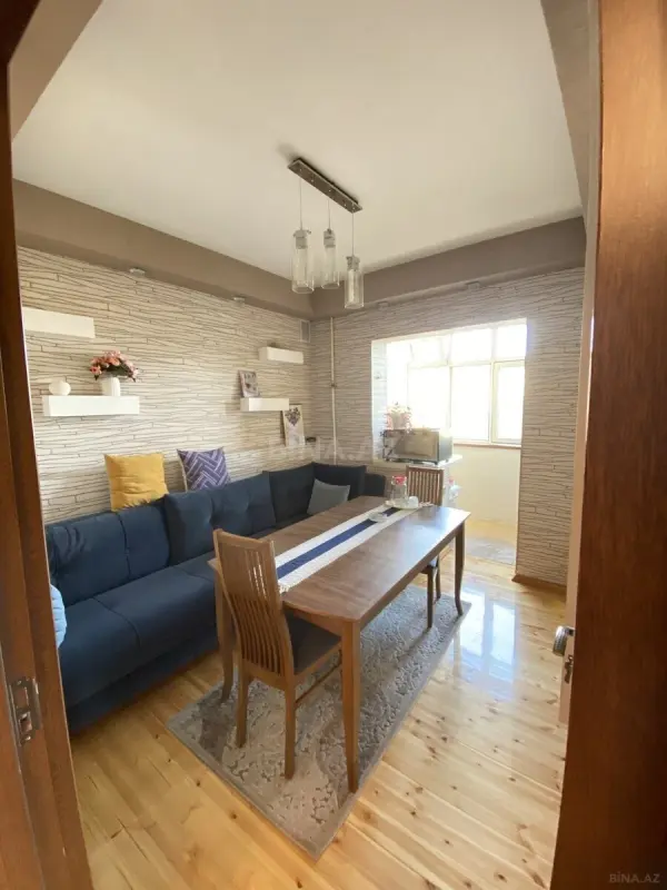Satılır 3 otaqlı mənzil 72 m²