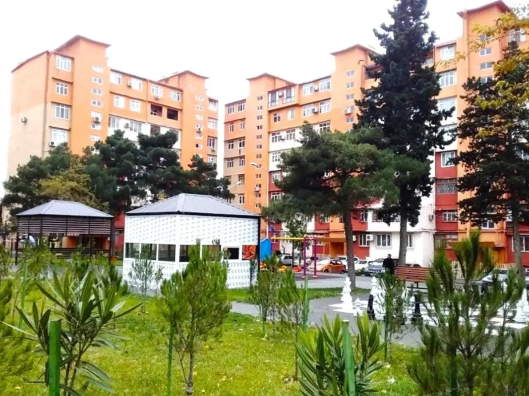 Satılır 2 otaqlı mənzil 60 m²