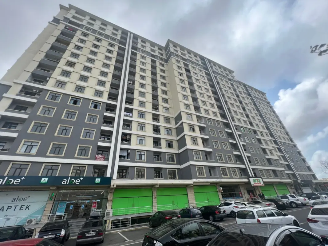 Satılır 2 otaqlı mənzil 65 m²