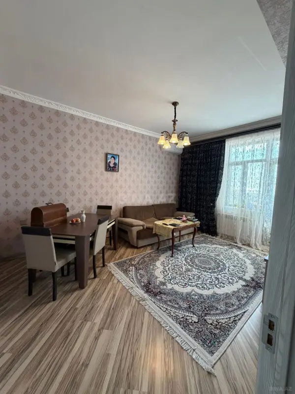 Satılır 2 otaqlı mənzil 63 m²