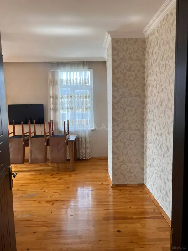Satılır 3 otaqlı mənzil 106 m²