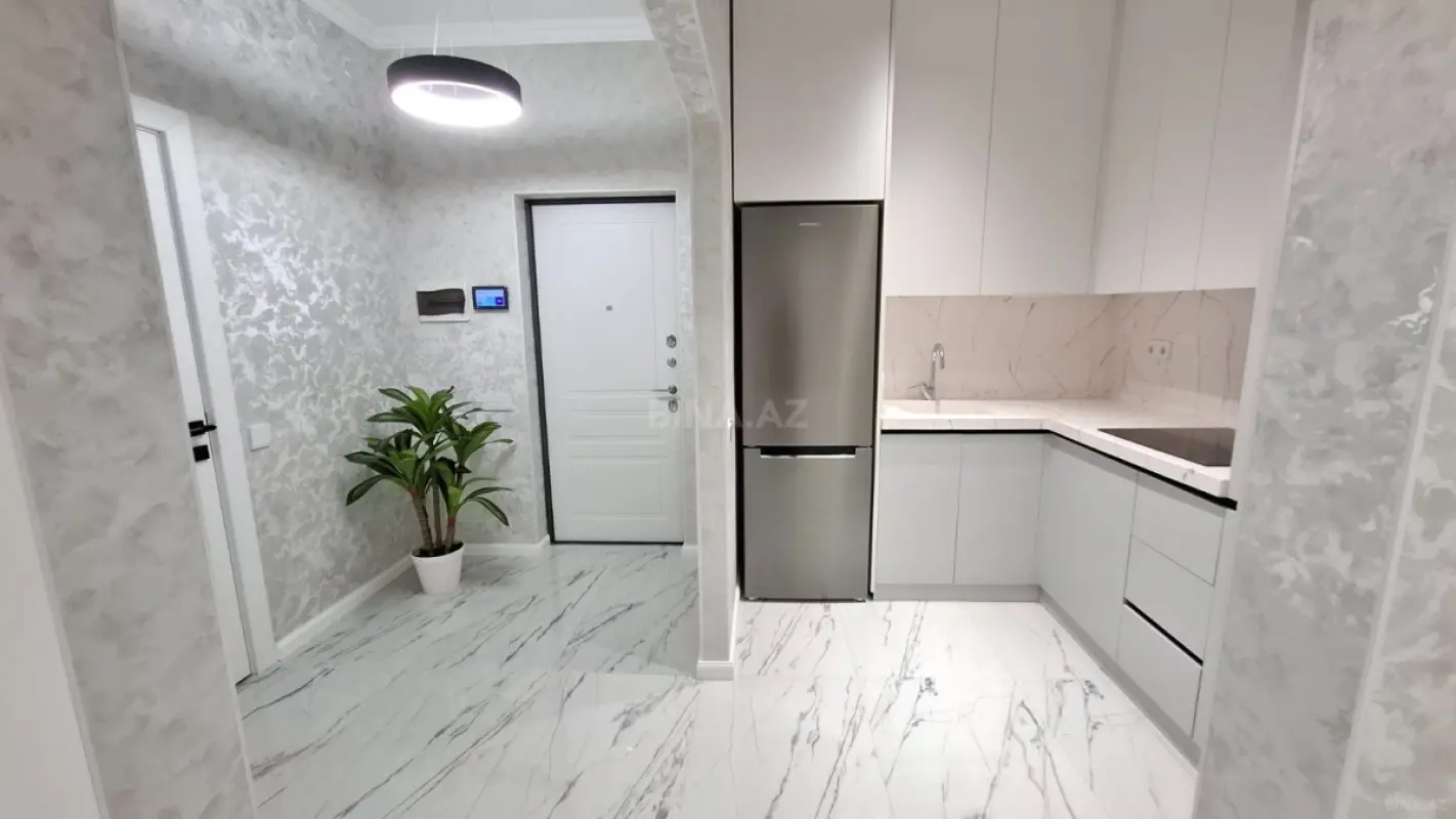 Satılır 2 otaqlı mənzil 63 m²