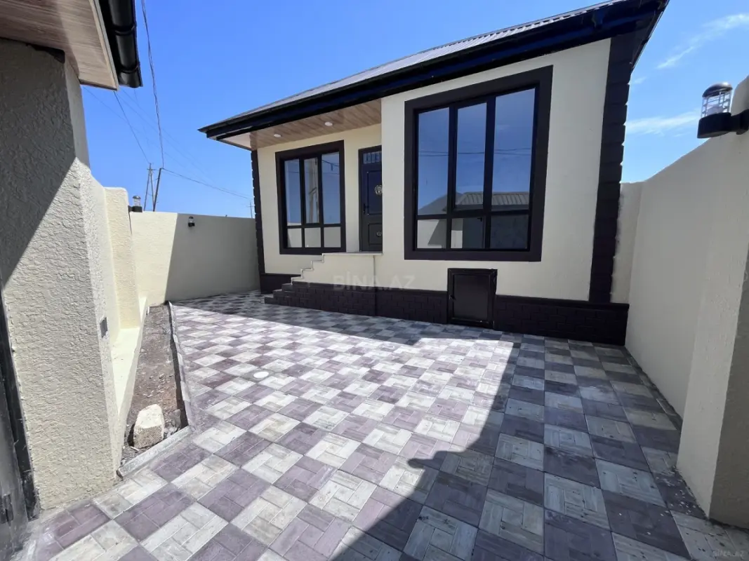 Satılır 4 otaqlı həyət evi 70 m²