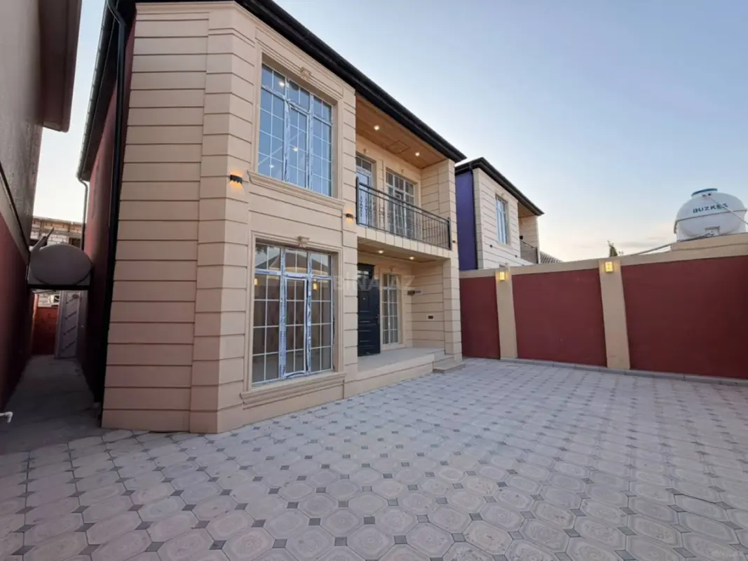Satılır 4 otaqlı həyət evi 170 m²