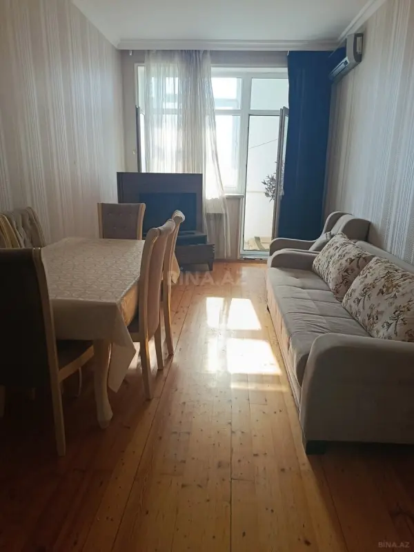 Satılır 2 otaqlı mənzil 60 m²