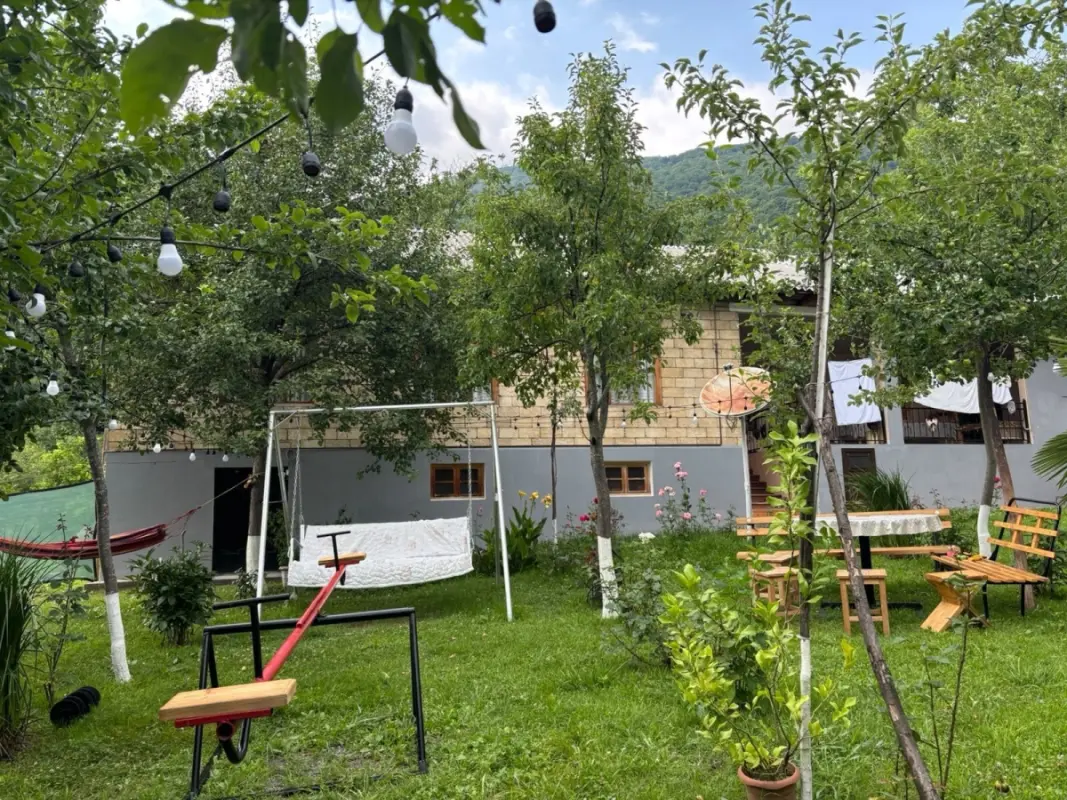 Kirayə verilir 5 otaqlı həyət evi 180 m²