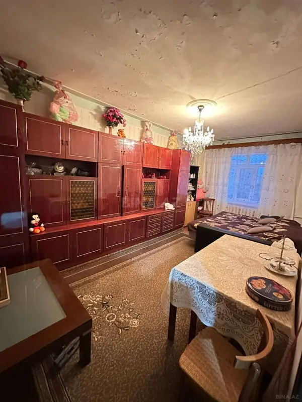 Satılır 3 otaqlı mənzil 72 m²