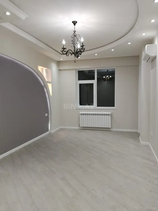 Satılır 3 otaqlı mənzil 110 m²