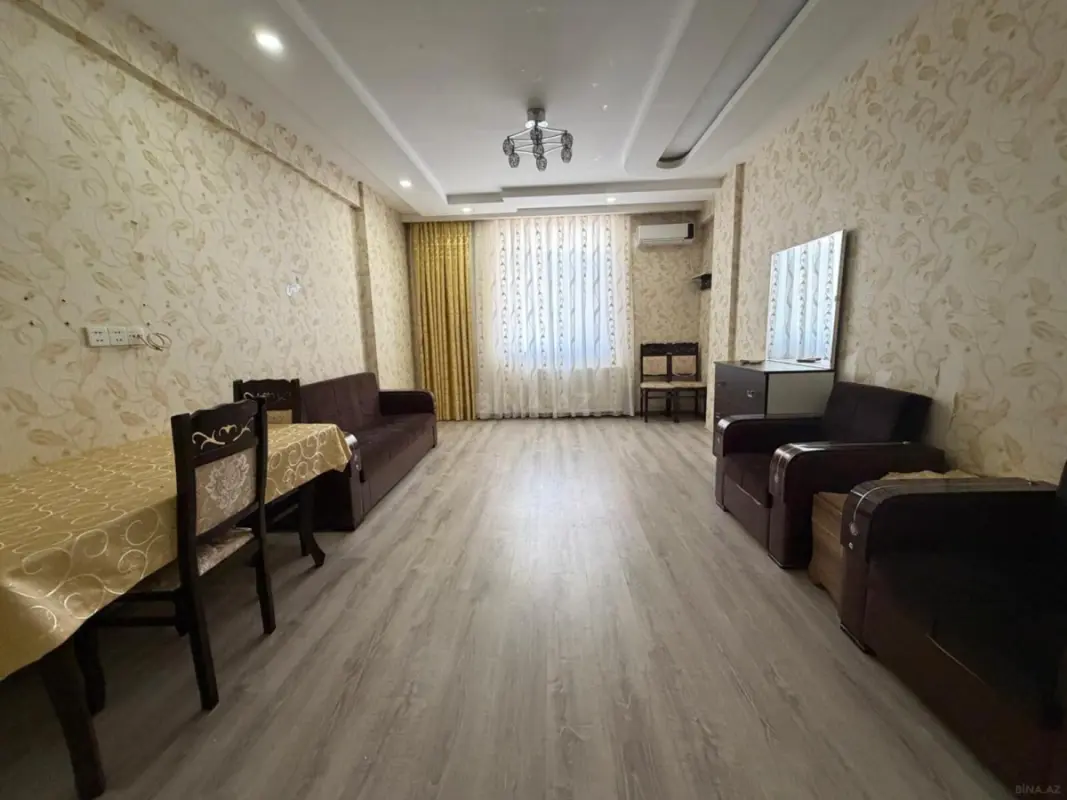 Satılır 2 otaqlı mənzil 86 m²