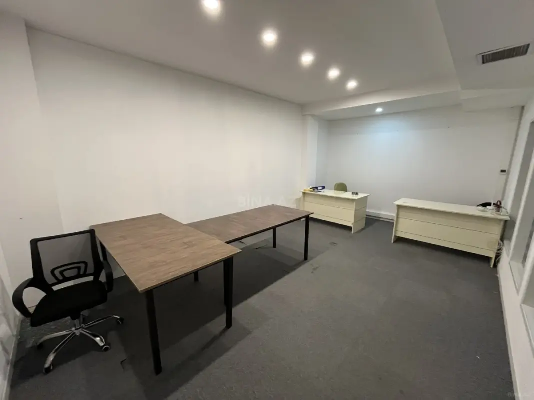 Kirayə verilir 1 otaqlı ofis 25 m²