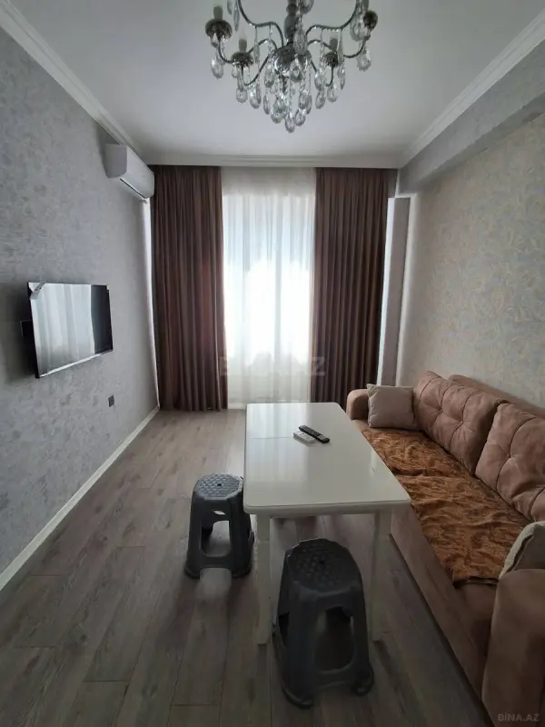Kirayə verilir 2 otaqlı mənzil 40 m²