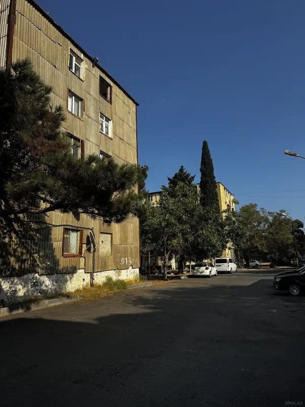 Satılır 2 otaqlı mənzil 52 m²