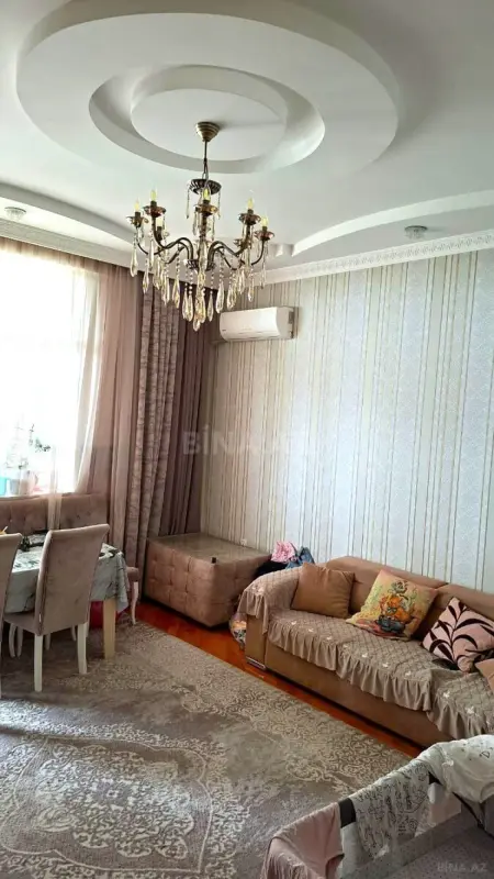 Satılır 2 otaqlı mənzil 55 m²