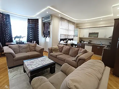 Kirayə verilir 3 otaqlı mənzil 105 m² — Bakı, İnşaatçılar 3 otaq 105.00 m²