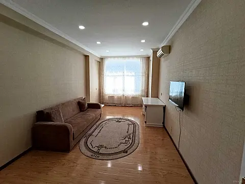 Kirayə verilir 2 otaqlı mənzil 100 m² — Bakı, Nərimanov 2 otaq 100.00 m²