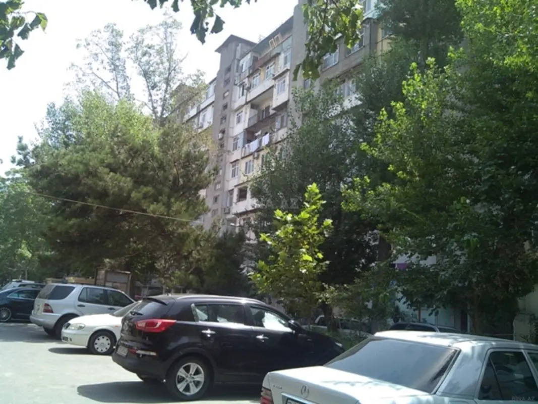 Satılır 2 otaqlı mənzil 43 m²