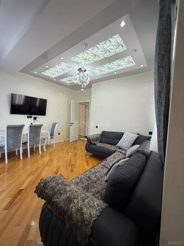 Kirayə verilir 3 otaqlı mənzil 120 m²