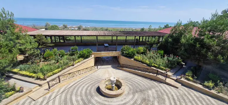 Satılır 7 otaqlı həyət evi 1000 m² — Xaçmaz 7 otaq 1000.00 m²