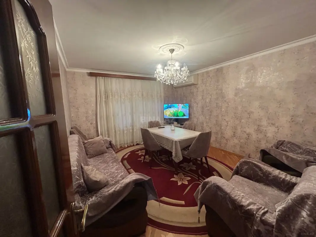 Satılır 2 otaqlı mənzil 65 m²