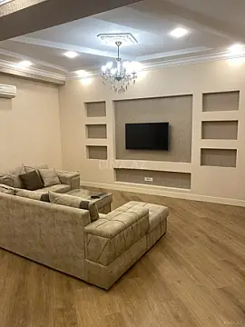 Kirayə verilir 3 otaqlı mənzil 146 m² — Bakı 3 otaq 146.00 m²