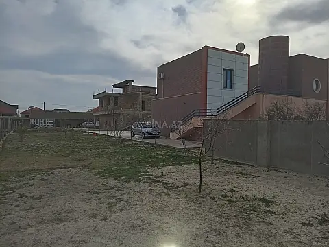 Satılır 6 otaqlı həyət evi 240 m² — Bakı 6 otaq 240.00 m²