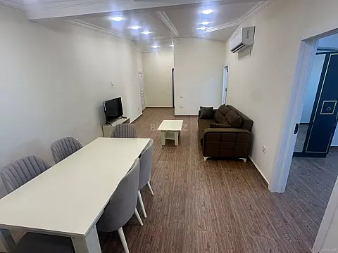 Kirayə verilir 4 otaqlı mənzil 100 m² — Bakı, Memar Əcəmi yanı 4 otaq 100.00 m²