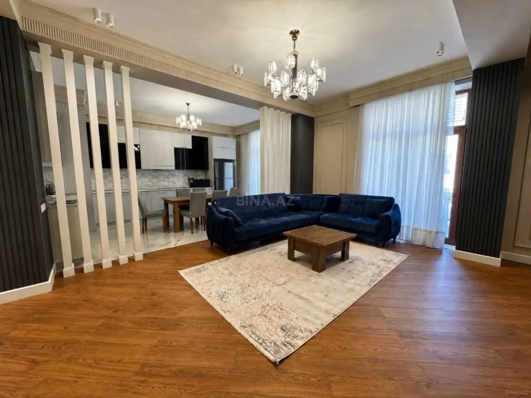 Kirayə verilir 3 otaqlı mənzil 140 m²