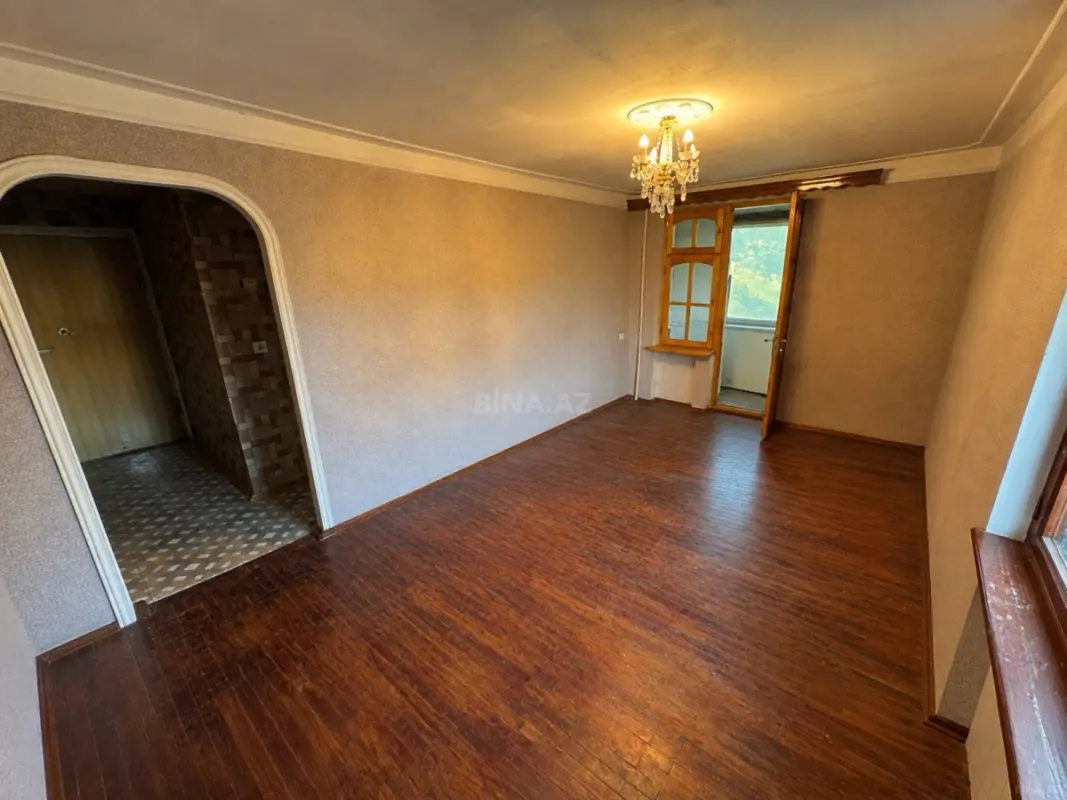 Satılır 1 otaqlı mənzil 40 m²