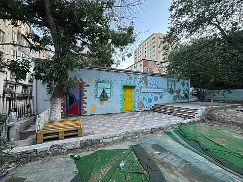 Kirayə verilir obyekt 200 m² — Bakı, Memar Əcəmi yanı 200.00 m²