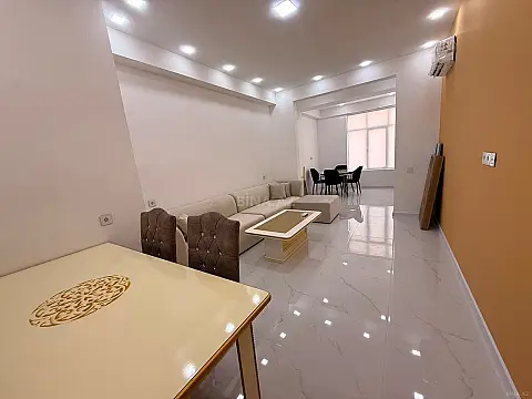 Kirayə verilir 3 otaqlı mənzil 120 m² — Bakı, Nərimanov 3 otaq 120.00 m²