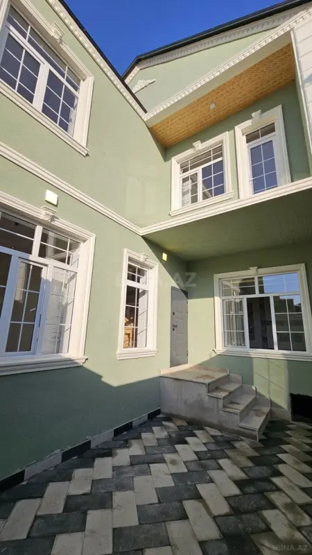 Satılır 4 otaqlı həyət evi 130 m²