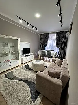 Satılır 2 otaqlı mənzil 87 m² — Bakı 2 otaq 87.00 m²