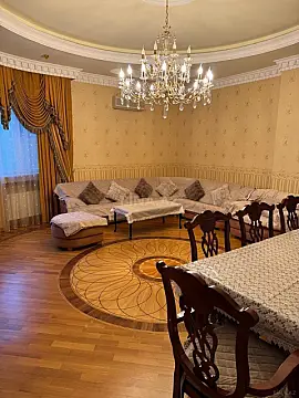 Kirayə verilir 3 otaqlı mənzil 150 m² — Bakı, Nərimanov 3 otaq 150.00 m²