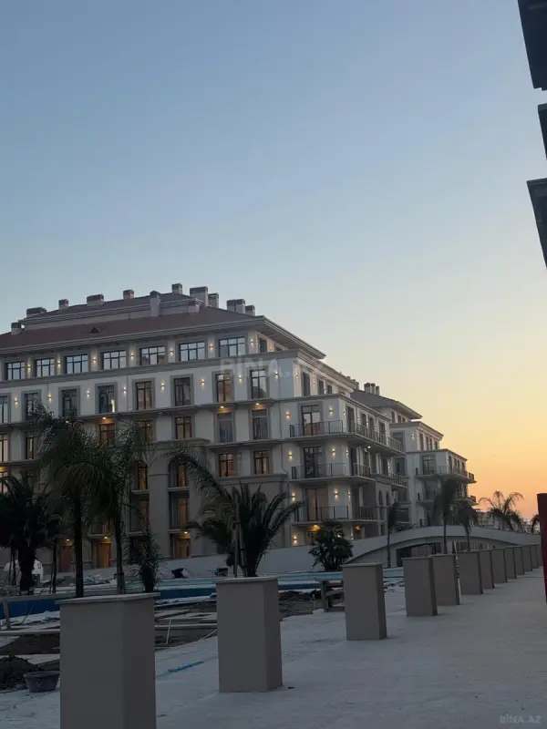 Satılır 2 otaqlı mənzil 67 m²