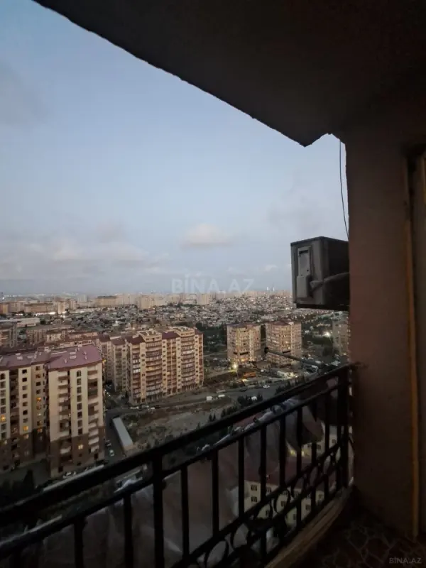 Satılır 2 otaqlı mənzil 62 m²