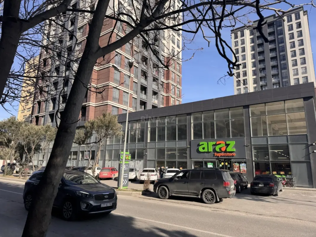 Satılır obyekt 100 m²