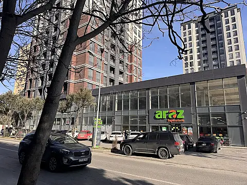 Satılır obyekt 100 m² — Bakı 100.00 m²