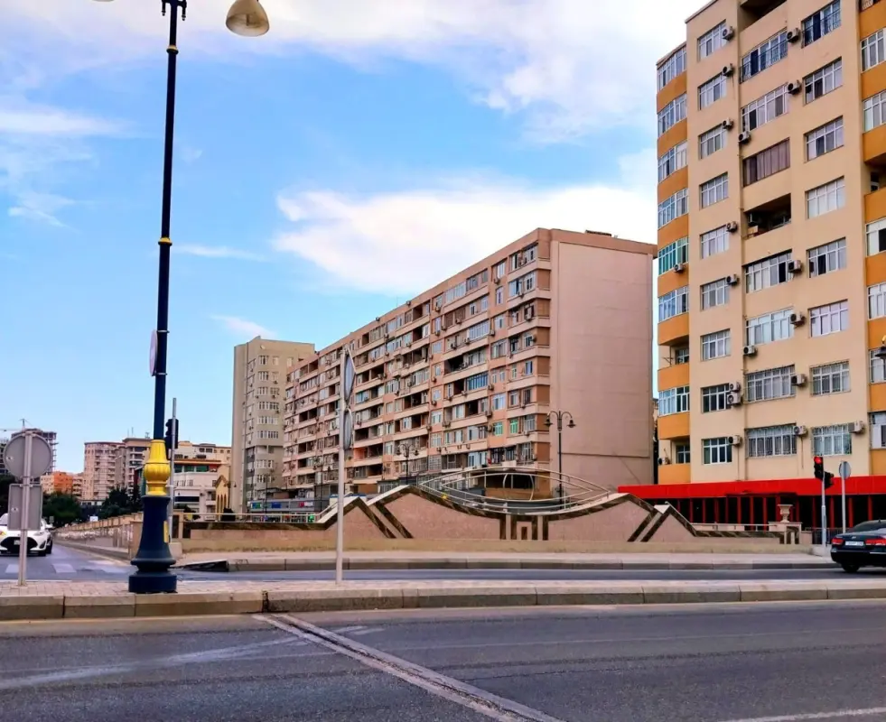 Satılır 1 otaqlı mənzil 48 m²