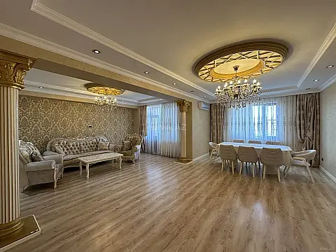 Satılır 4 otaqlı mənzil 265 m² — Bakı, Əhmədli 4 otaq 265.00 m²